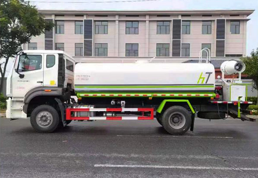 江淮12方霧炮灑水車批發(fā)
