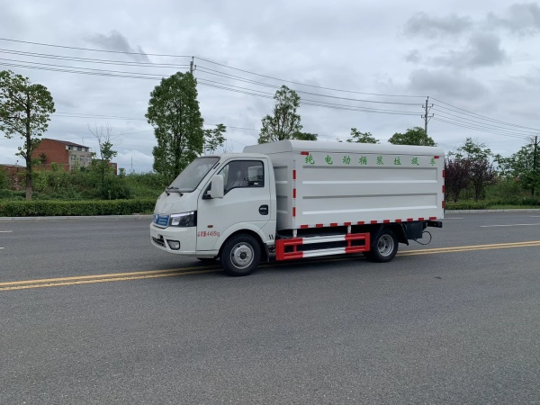 程力牌5方純電動灑水車，高效清潔您的城市
