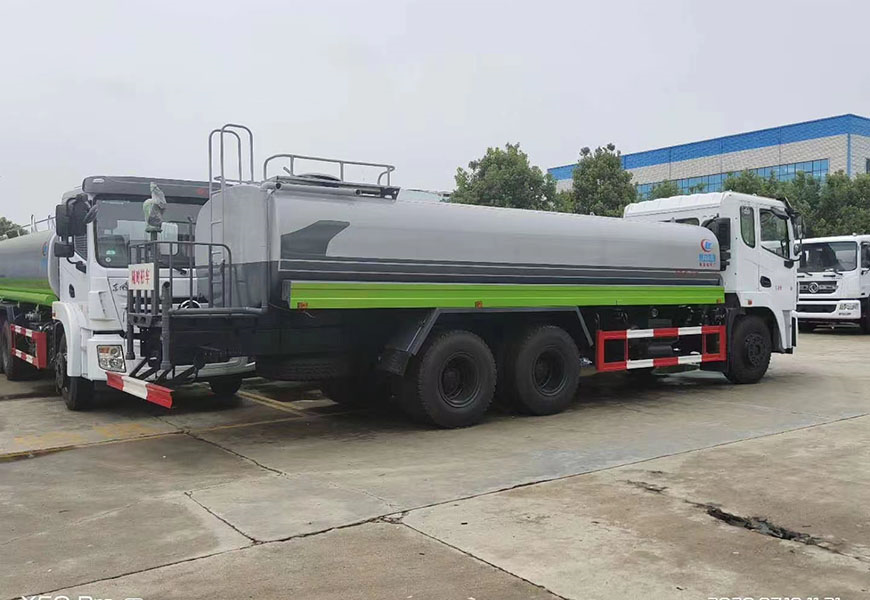 吉林凱力牌灑水車——旅途中的守護(hù)神
