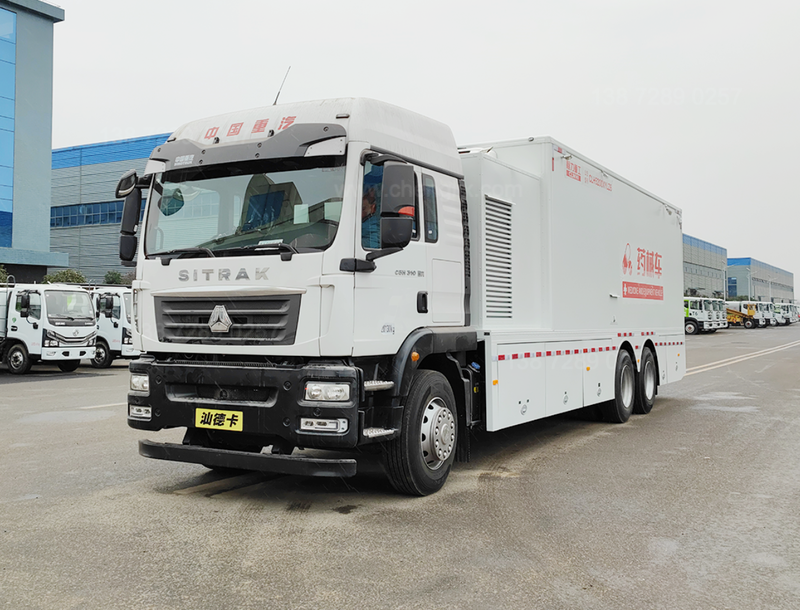 程力軍用野戰(zhàn)醫(yī)療手術(shù)車：將生命救援推向極致
