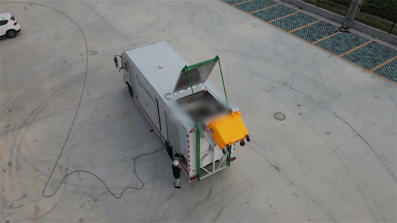 移動醫(yī)療廢物微波消毒專用車：為環(huán)保創(chuàng)新獻(xiàn)力
